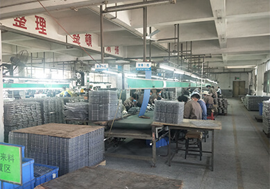 加工課 - 整形，披鋒，打磨等